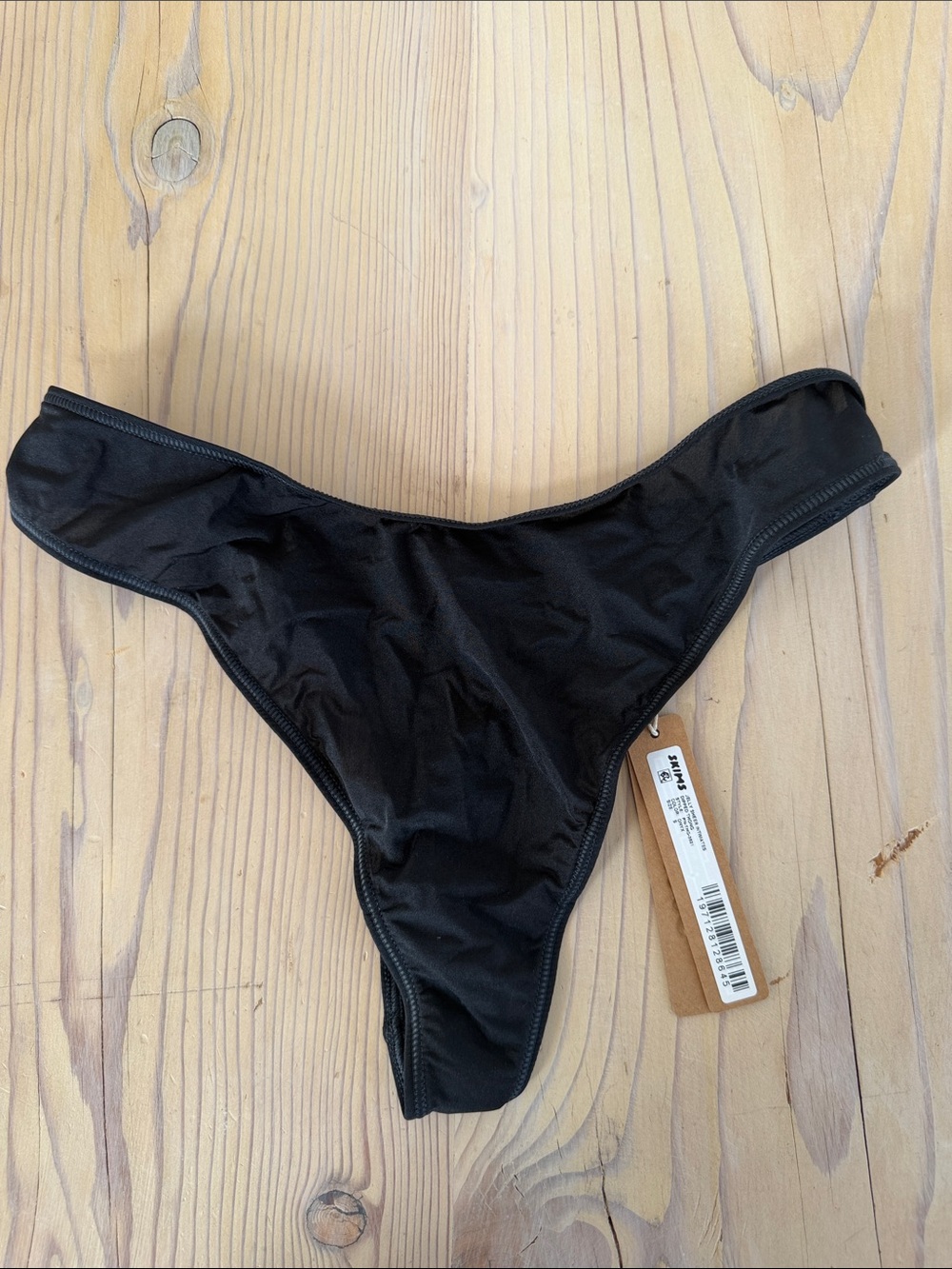 NWT Skims Jelly Sheer Intimates Dipped Thong (Size S)